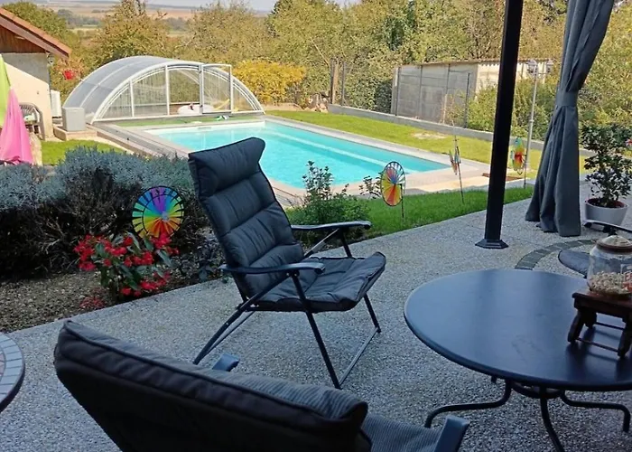 Séjour chez l'habitant D'hôtes Piscine Couverte&chauffée Bouquemont