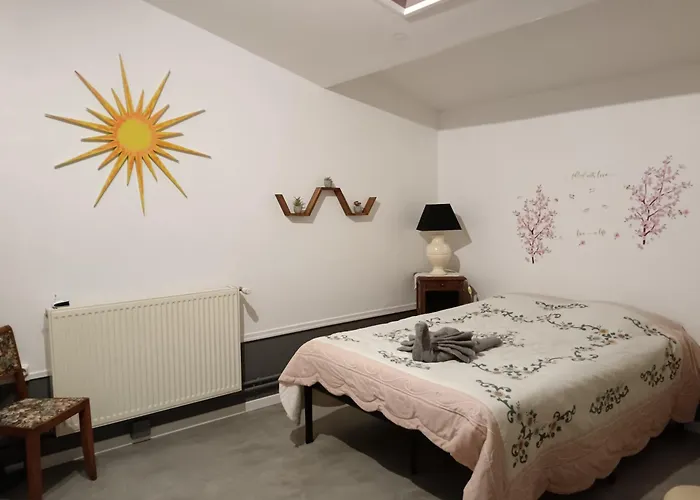 D'hotes Piscine Couverte & Chauffee